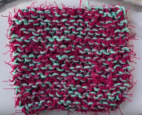 How to Knit Scrubbies Knitting Scrubbies Free Pattern, Knit Scrubbies, Scrubby Yarn Patterns, Holiday Knitting Patterns, Scrubbies Crochet Pattern, Knit Dishcloth Pattern, Knitted Washcloth Patterns, Scrubby Yarn, Knitting Videos Tutorials