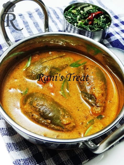 Brinjal Recipes Indian, Indian Gravy Recipe, Curry Eggplant, Easy Sambar Recipe, Brinjal Curry, Indian Vegetarian Dishes, Lunch Recipes Indian, Curry Recipes Vegetarian, Rasam Recipe