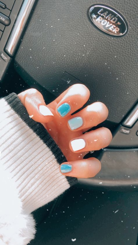 White Cute Nails, Nail Colors Blue, Nails Color Combos, Nail Polish Combination, Nail Polish Combinations, Nail Color Combinations, Different Color Nails, Blue And White Nails, Cute Nail Colors