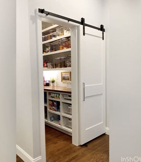 Appliance Storage Pantry, Remodel Pantry, Desain Pantry Dapur, Pantry Plans, Shelves Pantry, Pantry Layout, Butcher Block Countertop, Pantry Decor, Farmhouse Fixer Upper