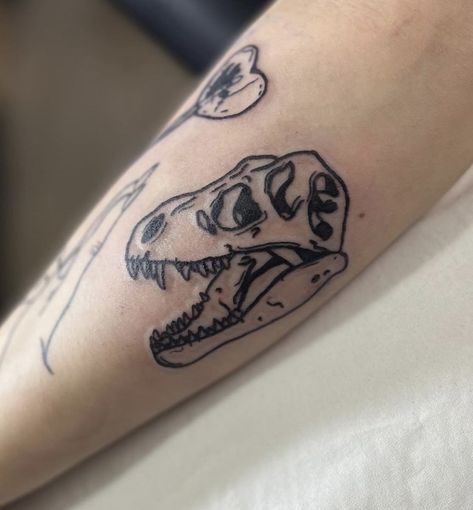 T Rex Skull Tattoo, Trex Skull, Matching Family Tattoos, T Rex Tattoo, T Rex Skull, Alchemy Tattoo, Family Tattoo Designs, Dinosaur Tattoos, Bone Tattoos