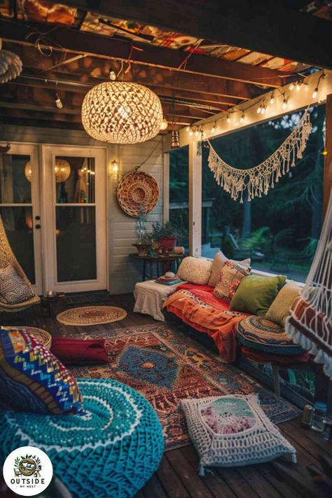 Boho Fairy Lights Illuminate your Boho back porch with fairy lights and softly draped fabrics for a magical evening ambiance. Cozy Boho Porch Ideas, Bohemian Gazebo Ideas, Boho Back Patio Ideas, Fairy Lights Porch, Back Porch Decorating Boho, Hippie Porch Ideas, Magical Home Aesthetic, Screened In Porch Decorating Ideas Boho, Boho Screened In Porch