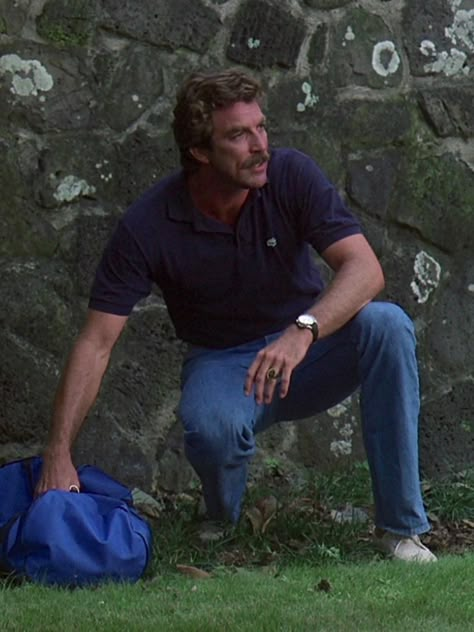 Japan 80's Aesthetic, Jesse Stone, Magnum Pi, Tom Selleck, Mens Athletic Wear, Hollywood Legends, Hot Actors, Streetwear Men Outfits, Summer Boy