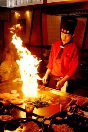 Hibachi..so fun and yummy Japanese Hibachi, Japanese Steak, Hibachi Grill, Columbus Indiana, Sushi At Home, Green Tea Ice Cream, Steak House, Always Hungry, Japanese Cooking