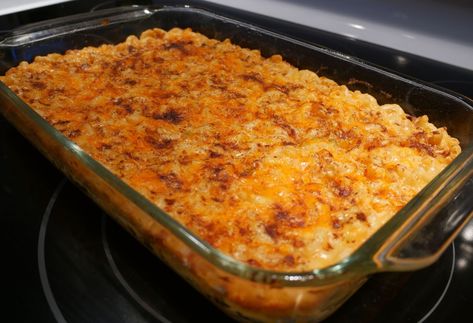 Bahamian Mac And Cheese Recipe, Bahamian Recipes, Air Fryer Food, Peas And Rice, Bahamian Food, Grandmothers Kitchen, Macaroni N Cheese Recipe, Cheesy Casserole, Bahamas Vacation