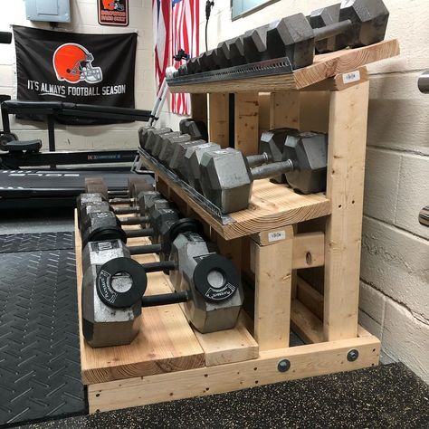 25 Amazing DIY Dumbbell Racks for Home Gyms — KAIZEN DIY GYM Homemade Dumbbell Rack, Gym Rack Design, Diy Workout Equipment, Diy Dumbbell Rack, Workout Room Organization, Diy Dumbbell, Basement Workout Room, Gym Rack, Home Made Gym