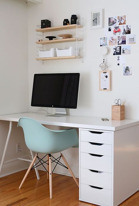 instagram wall - office Student Room, Desk Inspiration, Student Living, Office Guest Room, Desk Ideas, Desk Space, Work Spaces, Home Office Ideas, Spare Room