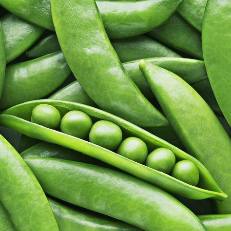 Peas and pea pods Peas Aesthetic, Healthiest Vegetables, Improve Kidney Function, Earth Kingdom, Princess And The Pea, Peas In A Pod, Pea Pods, Pea Protein, Healthy Vegetables