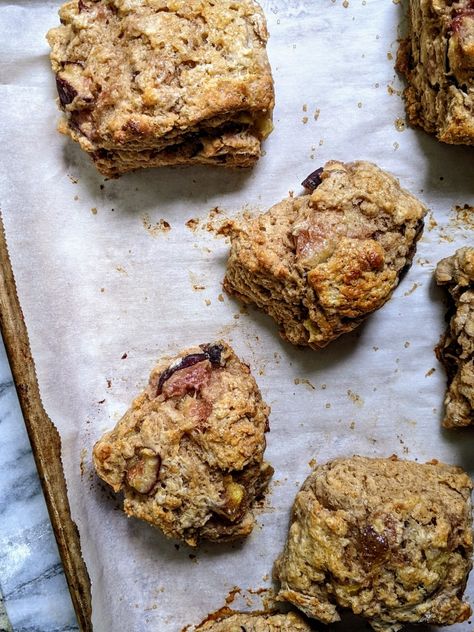 Fig & Brown Butter Scones - In The Wild Heart Kitchen Fig Scones, Buttermilk Scone, Butter Scones, Heart Kitchen, Flakey Salt, Southern Biscuits, Butter Cinnamon, Scones Ingredients, Cinnamon Milk