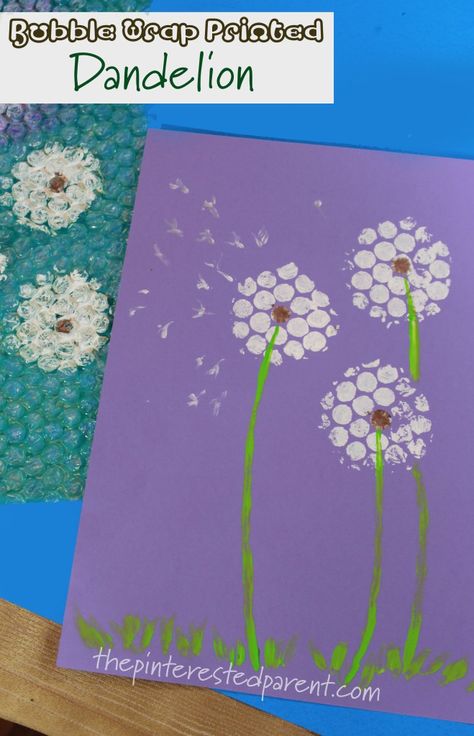 Bubble Wrap printed flowers - kid's arts and craft. Printmaking and stamping ideas for the spring and summer Canvas Painting Ideas For Kids, Bubble Wrap Crafts, Bubble Wrap Art, Easy Canvas Painting Ideas, Painting Ideas For Kids, Mess Free Painting, May Crafts, Printed Flowers, Arts And Crafts House