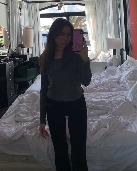 brandy melville priscilla pants and grey jillian top outfit Priscilla Pants Outfit, Priscilla Pants Brandy Melville Outfit, Brandy Melville Priscilla Pants, Priscilla Pants, Brandy Melville Outfits, Top Outfit, Pants Outfit, Brandy Melville, Brandy