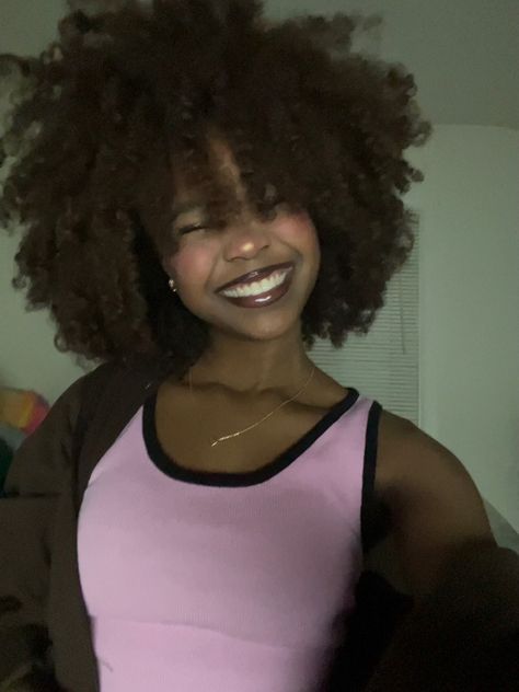 4b Afro Short, This User Is Delulu, Black Asian Mixed, Black Women With 4c Hair, Big Afros, Black Woman Hair, Brown Afro, Afro Black Women, Cute Afro