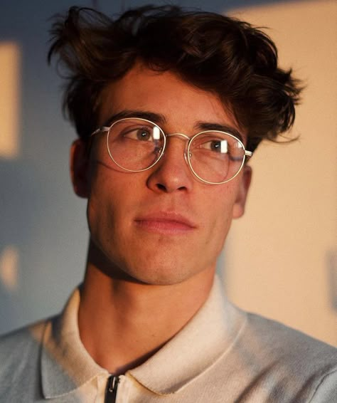 Mens Glasses Aesthetic, Nerd Face Claim, Man Glasses Aesthetic, Aesthetic Guy With Glasses, 90s Glasses Men, Male Face Claims Glasses, Guy With Glasses Aesthetic, Aesthetic Glasses Men, Man With Glasses Aesthetic