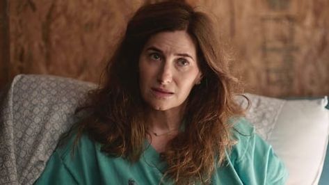 Tiny Beautiful Things 1x8 Check more at https://www.streaminze.com/episode/tiny-beautiful-things-1x8/ Tiny Beautiful Things, Kathryn Hahn, Childhood Home, Shocking News, Last Days, The Hospital, The Missing, Season 1, Beautiful Things