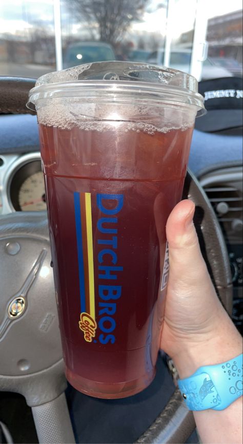 Dutch Bro Drinks, Dutch Bros, Blackberry, Green Tea, Vanilla, Lavender, Tea, Drinks, Green