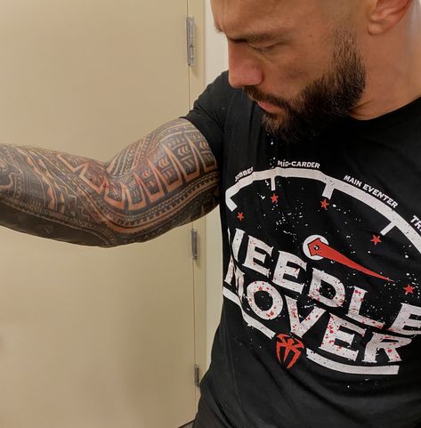 Roman Reigns Selfie, Roman Reigns Shirtless, Wwe Superstar Roman Reigns, Best Instagram Photos, Best Selfies, Wwe Roman Reigns, Wwe Champions, Roman Reigns, Wwe Superstars