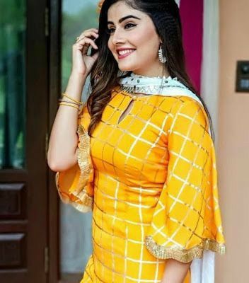 Suit Sleeves Design, Suit Sleeves, Full Sleeves Design, Kurti Sleeves Design, Indian Designer Suits, Neck Designs For Suits, Salwar Designs, Long Kurti Designs, Kurta Neck Design