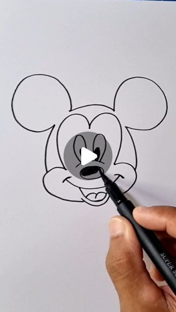 How To Draw Minnie Mouse, How To Draw Mickey Mouse, Mickey Mouse Card, Mickey Mouse Drawing, Minnie Mouse Drawing, Dynamic Wallpaper, Mickey Mouse Images, Mouse Drawing, Iphone Dynamic Wallpaper