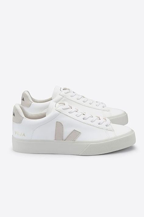 Veja V10, Zapatillas Veja, Sneaker Storage, Buy List, Veja Sneakers, Travel Wardrobe, Leather Trainers, Jackson Wang, Sneakers Outfit