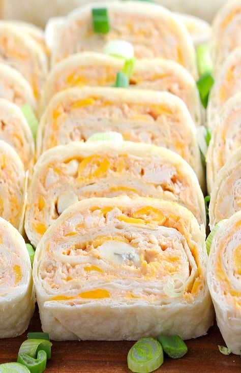 Buffalo Chicken Tortilla Roll Ups - Sugar Apron Buffalo Chicken Tortilla, Pinwheel Appetizer, Halloween Appetizers Easy, Crazy Laura, Halloween Party Appetizers, Tortilla Rolls, Roll Ups Recipes, Roll Ups Tortilla, Pinwheel Recipes