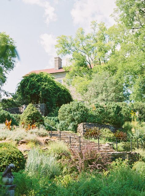 Cheekwood Wedding, Estate Gardens, Rustic Garden Wedding, Lush Wedding, Garden Estate, Estate Garden, Romantic Aesthetic, All White Wedding, Garden Wedding Venue