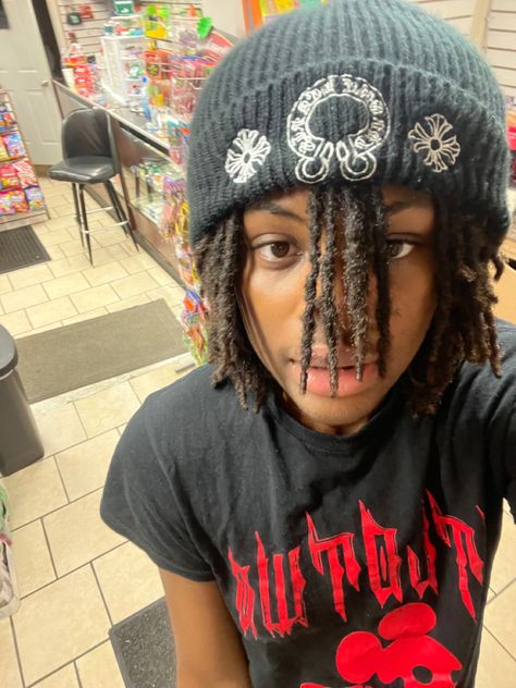 Beanie With Dreads, Dreads With Beanie, Sgpwes Rapper, Sgp Wes, Rap Pfp, Beanie Hairstyles, Cute Dreads, Boys Beanie, Baby Momma