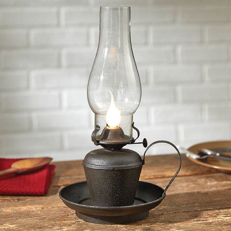 Black Electric Oil Lamp Western Table Decorations, Oil Lamp Centerpiece, Western Lamps, Antique Oil Lamp, Lantern Table Lamp, Black Forest Decor, Antique Oil Lamps, Electric Lamp, Old Lamps