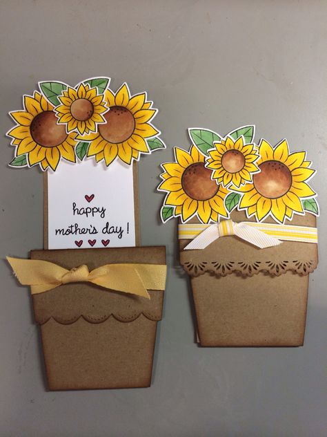 Friendship Day Cards, Flower Pot Card, Mothers Day Cards Craft, Birthday Cards For Mother, Hanging Craft Ideas, Birthday Card Sayings, Sunflower Cards, Hanging Craft, Pinterest Diy Crafts