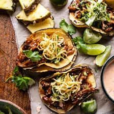 Slow Cooker Braised Hawaiian Pineapple Chicken Tacos. Pineapple Chicken Tacos, Hawaiian Pineapple Chicken, Pulled Chicken Tacos, Tieghan Gerard, Half Baked Harvest Recipes, Best Pasta Dishes, Yum Yum Sauce, Pineapple Chicken, Harvest Recipes