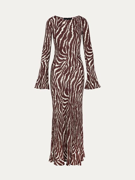 What to Wear to a Restaurant, According to Fashion People | Who What Wear UK Aesthetic Long Dress, Gia Dress, Dress Streetwear, Fall Maxi, Fab Dress, Maxi Dresses Fall, Zebra Dress, 2000s Aesthetic, Autumn Dress