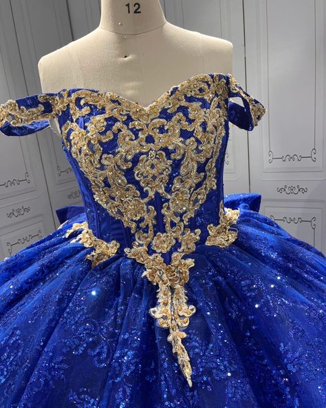 Royal Blue Quinceanera Dress Off Shoulder Lace Appliques Birthday Party Gowns Crystal Sweetheart Neck Sequin Girls Ball Gown Sweet 16 Dresses #bluedress #15años #girl #quincedress Ball Gown Sweet 16, Blue Quinceanera Dress, Royal Blue Quinceanera Dresses, Royal Blue Quinceanera, Blue Quinceanera, Girls Ball Gown, Quince Dress, Dress Off Shoulder, Quinceanera Dress