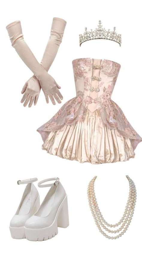 Princess Attire Outfits, Beautiful Costume Ideas, Reavling Outfit Aesthetic, Princess Clothes Aesthetic, What To Wear To A Quince, Princess Outfit Aesthetic, Princess Fashion Aesthetic, Princess Outfits Ideas, Princess Like Dresses