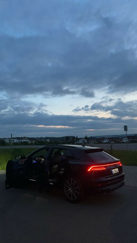 Audi Q8 Aesthetic, Audi Aesthetic, Q8 Audi, Audi Wallpaper, Photography Nails, Good Man Quotes, Audi Q8, Luxury Photography, Nails Aesthetic