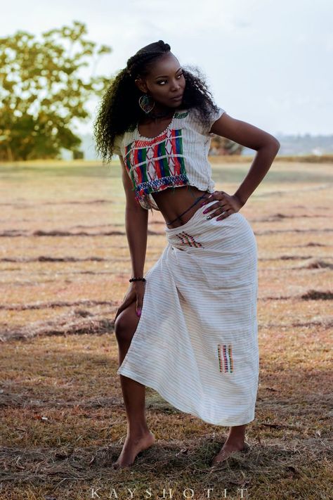 This outfit represents the fulani tribe from the northern part of Nigeria Nigerian Tribes, African Inspired, African Women, African Fashion, High Waisted Skirt, Clothes For Women, How To Wear, Clothes