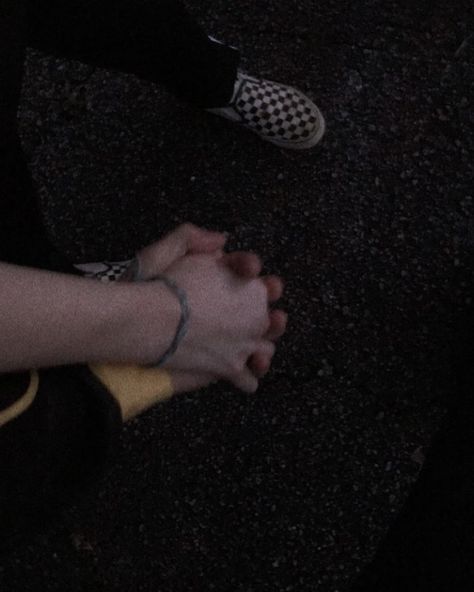 Boyfriend And Girlfriend Asethic, Rp Boyfriend And Girlfriend, Holding Hand Aestethic Couple, Asthetic Girlfriend And Boyfriend, Boyfriend And Girlfriend Holding Hands, Handhold Couple Aesthetic, Holding Waist Couple Aesthetic, Take Hands Couple Aesthetic, Couples Aethstetic Holding Hands