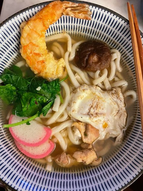 Nabeyaki Udon, Chefs Table, Japanese Food, Ramen, Spaghetti, Chef, Meat, Chicken, Japan