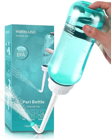 Natural and safe care for women of all ages-Perect for the gentle cleansing during your period.It is also suitable for the perineal care during and after pregnancy. The bidet is particularly gentle on the skin, which can be very sensitive and swollen, especially before and after childbirth. The PropoDusche Peri Bottle is a great option for mums-to-be who are no longer so flexible and for whom wiping with toilet paper is simply exhausting. Perineal Care, Peri Bottle, Portable Bidet, Nozzle Design, Postpartum Care, Postpartum Recovery, Squeeze Bottles, Bidet Spray, Elderly Care