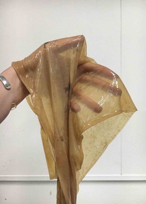 Kombucha Scoby, Bio Art, Sustainable Art, Into Fashion, Sustainable Textiles, Textile Fiber Art, Model Look, Student Fashion, Eco Fashion