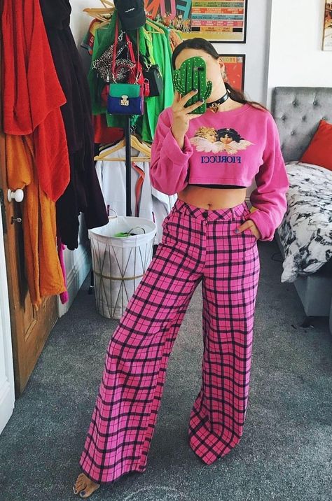 Vaporwave Aesthetic Fashion, Vaporwave Aesthetic Outfits, Vaporwave Outfit, Girl Wishlist, Sick Fits, Vaporwave Fashion, 7k Followers, Fantasy Clothing, Soft Girl