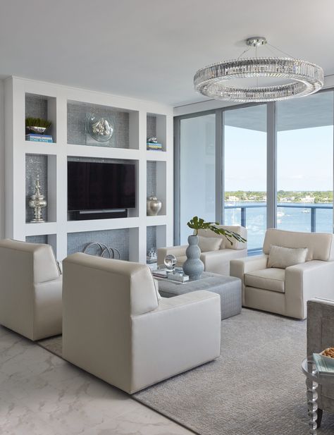 Palm Beach Condo | Megan Gorelick Interiors Miami Condo Decor, Beach Condo Kitchen, Beach Condo Remodel, Florida Condo Decor, Beach Apartment Decor, Penthouse Decor, Florida Home Decorating, Beach Condo Decor, Fun Lighting