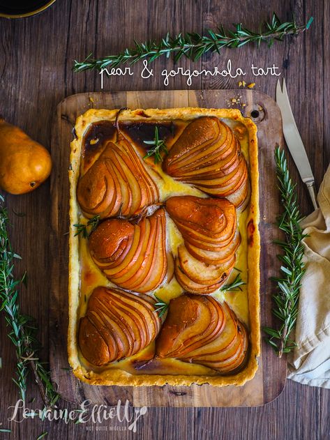 Pear and Gorgonzola cheese tart @ Not Quite Nigella Gorgonzola Tart, Easter Leftover Recipes, Honey Tart, Pear And Gorgonzola, Pear Gorgonzola, Wine Poached Pears, Nigella Lawson Recipes, Sweet Potato Recipes Healthy, Caramel Pears