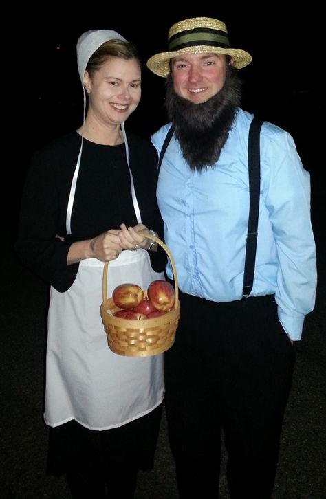 Awesome Couples Halloween Costume, Amish Couple Amish Themed Party, Amish Couple Halloween Costume, Couples Costume With Bearded Man, Old People Halloween Costumes Couples, Amish Halloween Costume, Couples Halloween Costume Bearded Man, Costume With Beard Couple, Funny Couple Halloween Costumes Diy, Bearded Halloween Costumes Couples