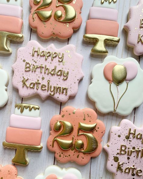 23 Birthday Cookies, Golden Birthday Cookies Decorated, 25th Birthday Cookies, Golden Birthday Cookies, Golden Birthday Ideas, Customized Cookies, Golden Bday, Golden Cookie, Birthday Biscuits