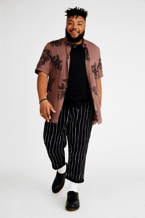 Plus Size Black Men, Plus Size Man Fashion, Outfits For Big Men, Mens Plus Size Fashion, Plus Size Mens Fashion, Plus Size Male, Plus Size Posing, Chubby Guy, Big Men Fashion