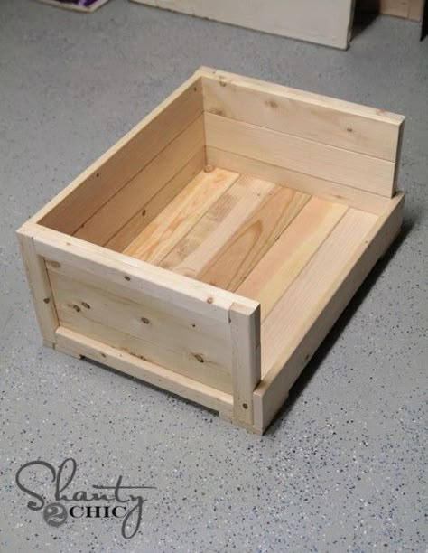 Wood Dog Bed DIY Wood Dog Bed, Pallet Dog Beds, Diy Pet Bed, Diy Dog Bed, Dog Food Storage, Bed Diy, Dog Rooms, Wood Dog, Dog Projects