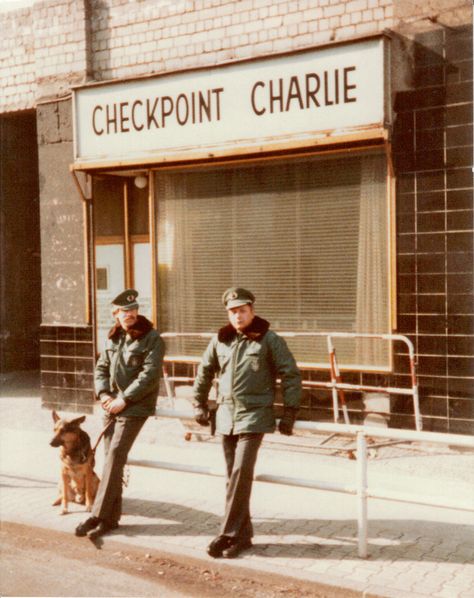 Checkpoint Charlie Checkpoint Charlie, Dog Waiting, Army Day, West Berlin, East Berlin, The Man From Uncle, Wind Of Change, Berlin Wall, East Germany