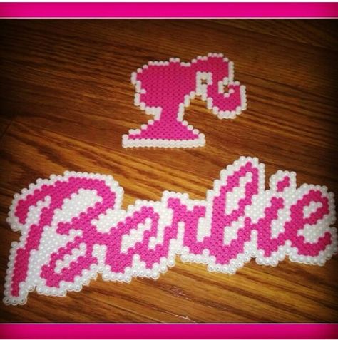 Perler Beads Barbie, Barbie Perler Bead Patterns, Barbie Pixel Grid, Girly Perler Bead Patterns, Barbie Perler, Barbie Perler Beads, Barbie Beads, Beaded Dolls, Grid Art