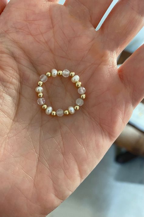 Pearl/moonstone Beaded Gold Filled Ring. Stretch Gold Filled - Etsy Rings Crystal, Elastic Rings, Rings Stacking, Diy Beaded Rings, Rings Gemstone, Beaded Ring, Beaded Necklace Diy, Diy Bracelet Designs, Beads Bracelet Design