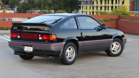 1985 Honda CRX Si Retro Review | Driving impressions, performance | Autoblog Honda Crx Si, Crx Si, Volkswagen Karmann Ghia, Honda Crx, Future Cars, Better Late Than Never, Honda S, Karmann Ghia, Dream Garage