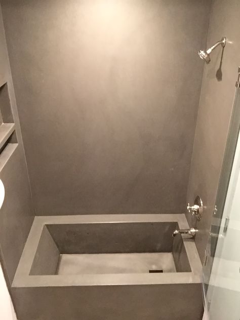 Bathtub Wall Panels, Apartment Bathroom Design, Custom Bathtub, Concrete Bathtub, Concrete Shower, Concrete Bath, Bathtub Wall, Bathtub Shower Combo, Diy Bathtub